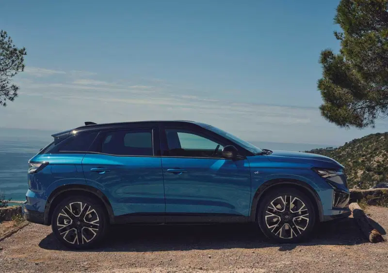Renault Austral (2022-->>) (7)