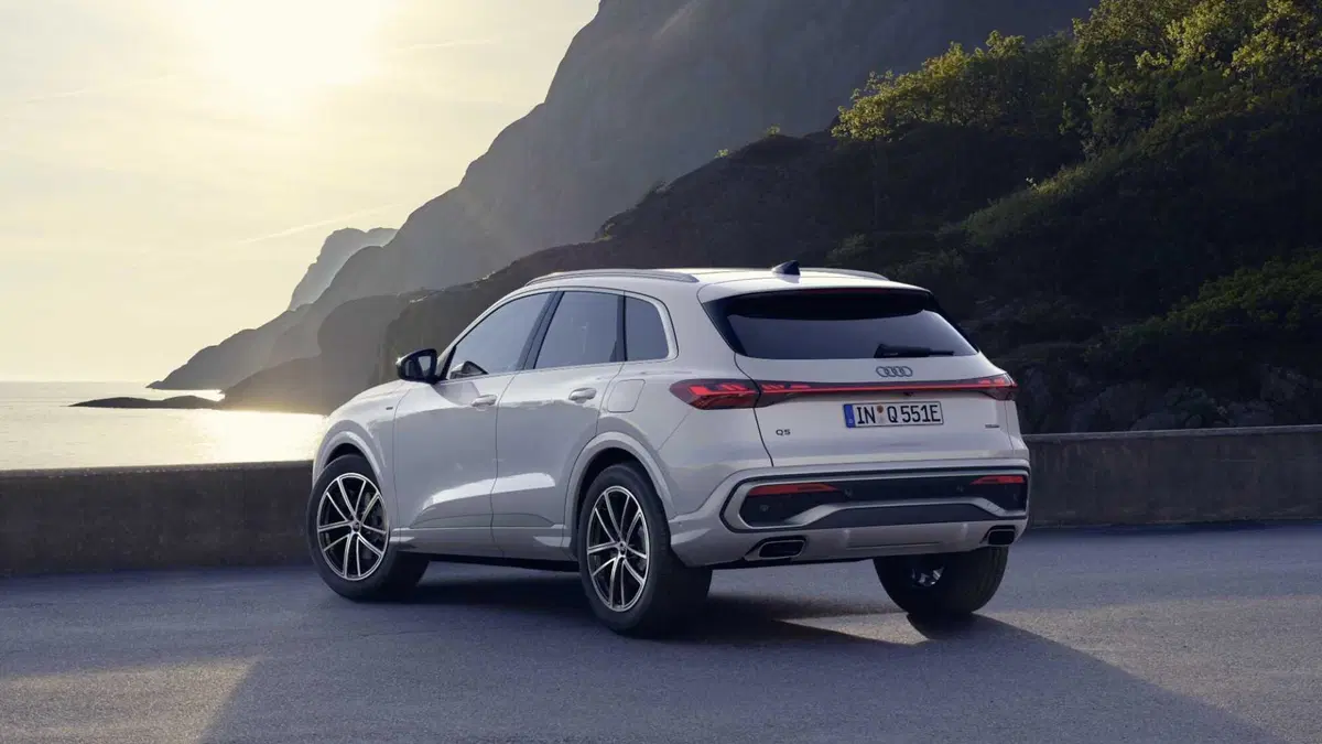 Audi Q5 2.0 tdi mhev+ S line quattro 204cv s-tronic (4)