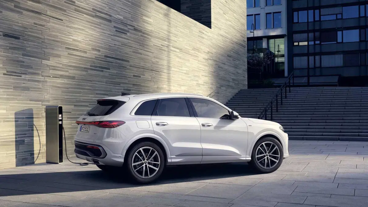 Audi Q5 2.0 tdi mhev+ S line quattro 204cv s-tronic (5)