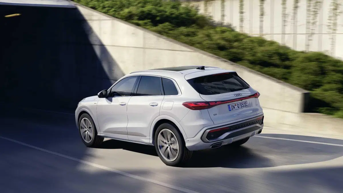 Audi Q5 2.0 tdi mhev+ S line quattro 204cv s-tronic (3)