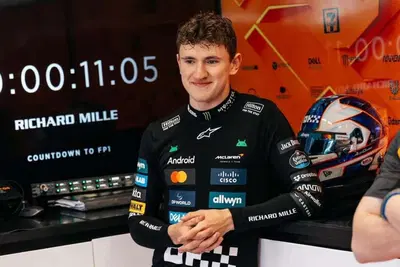 GP Austria. Alex Dunne: "Debuttare in F1 dietro a Lewis Hamilton? Un momento che non dimenticher&ograve; mai"