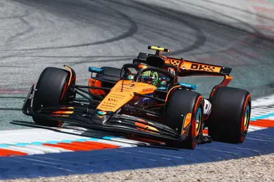 F1. GP Austria, McLaren ancora in testa nella FP3 con Norris e Piastri. Verstappen, Leclerc e Hamilton a caccia