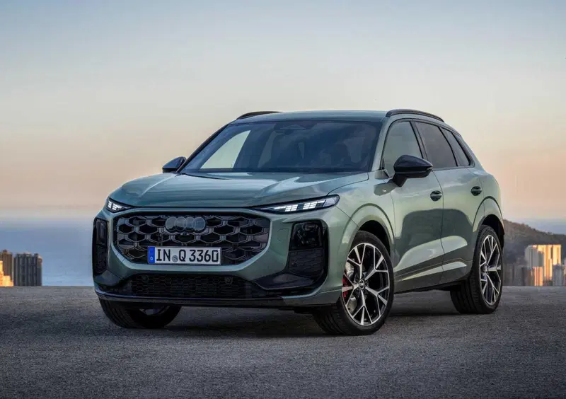 Audi Q3 (2025-->>) (2)