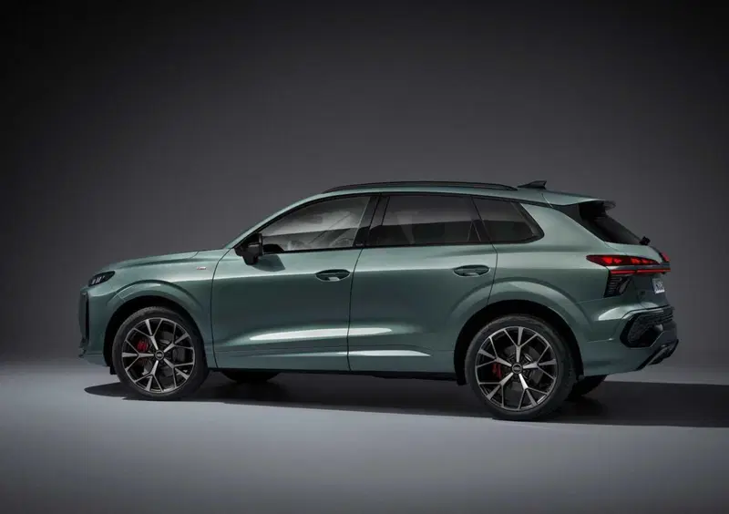 Audi Q3 (2025-->>) (12)