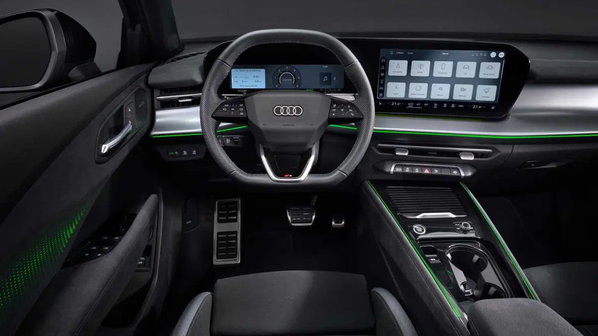 Audi Q3 1.5 e-hybrid Business Advanced 272cv s-tronic (16)