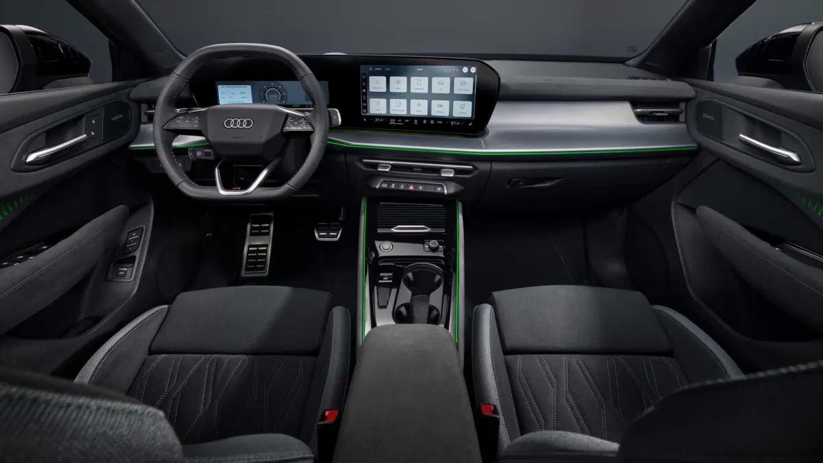 Audi Q3 1.5 e-hybrid Business Advanced 272cv s-tronic (15)