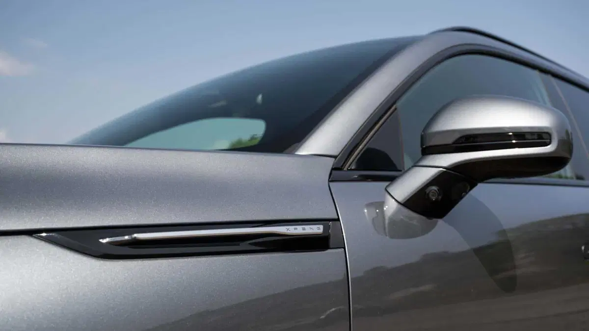XPeng G9 (2025-->>) (13)