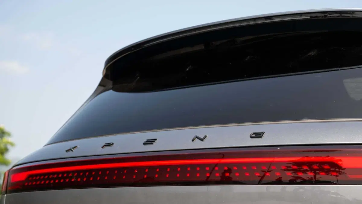 XPeng G9 (2025-->>) (15)