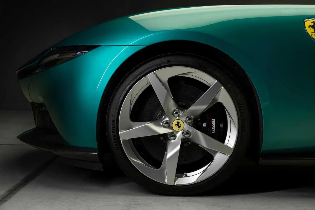 Ferrari Amalfi Coupé: dalla Roma l'evoluzione di uno stile classico [VIDEO] (6)