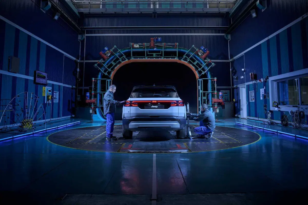 Nuova Jeep Compass 2025: promossa agli gli esami di aerodinamica? (9)