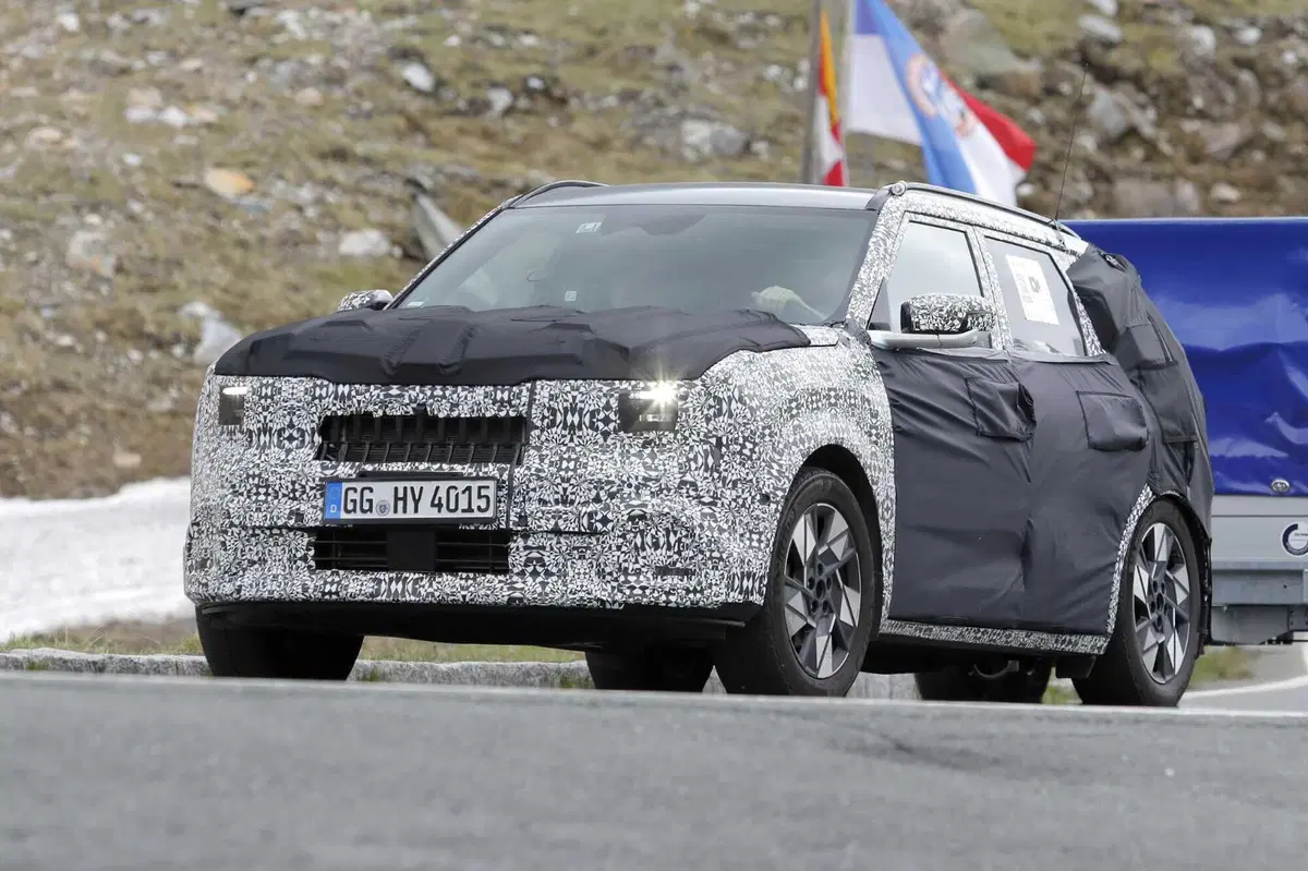 Nuova Kia Seltos 2027: il SUV compatto cambia volto e potrebbe arrivare anche in Europa [Foto Spia] (3)