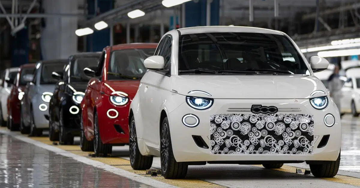 Fiat 500 Hybrid: dall'elettrica al cambio manuale