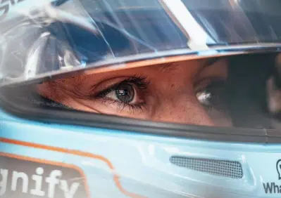 F1. Qualifiche GP Silverstone, Russell: Ci aspettavamo di più. Ferrari e McLaren più forti del previsto, ma il freddo ci aiuta