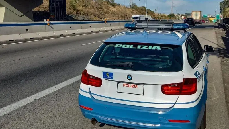 Il pizzo sul biglietto dell'autostrada: non pagare e chiama la Polizia