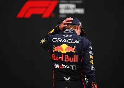 F1. Red Bull, Helmut Marko: “Verstappen e Mercedes sono in trattativa, ma non ci preoccupiamo perché…”