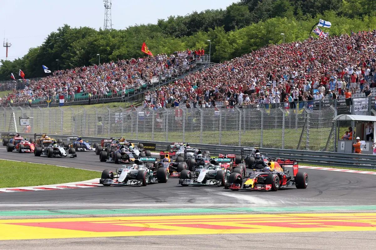 F1, Gp Ungheria 2016: vince Hamilton, nuovo leader del mondiale (22)