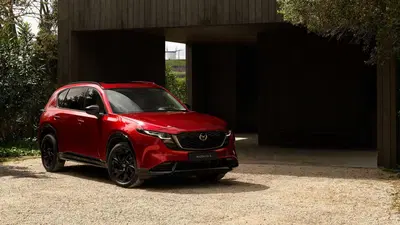 Mazda CX-5 2025: debutta in Europa la terza generazione del SUV pi&ugrave; venduto della casa giapponese