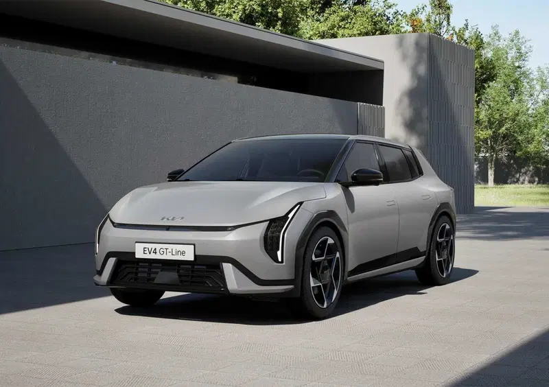 Kia EV4 (2025-->>)