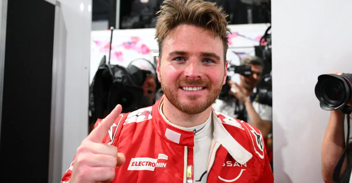 Formula E, Oliver Rowland &egrave; campione del mondo! All'E-Prix di Berlino basta un 4&deg; posto per chiudere i giochi. Vittoria per Cassidy