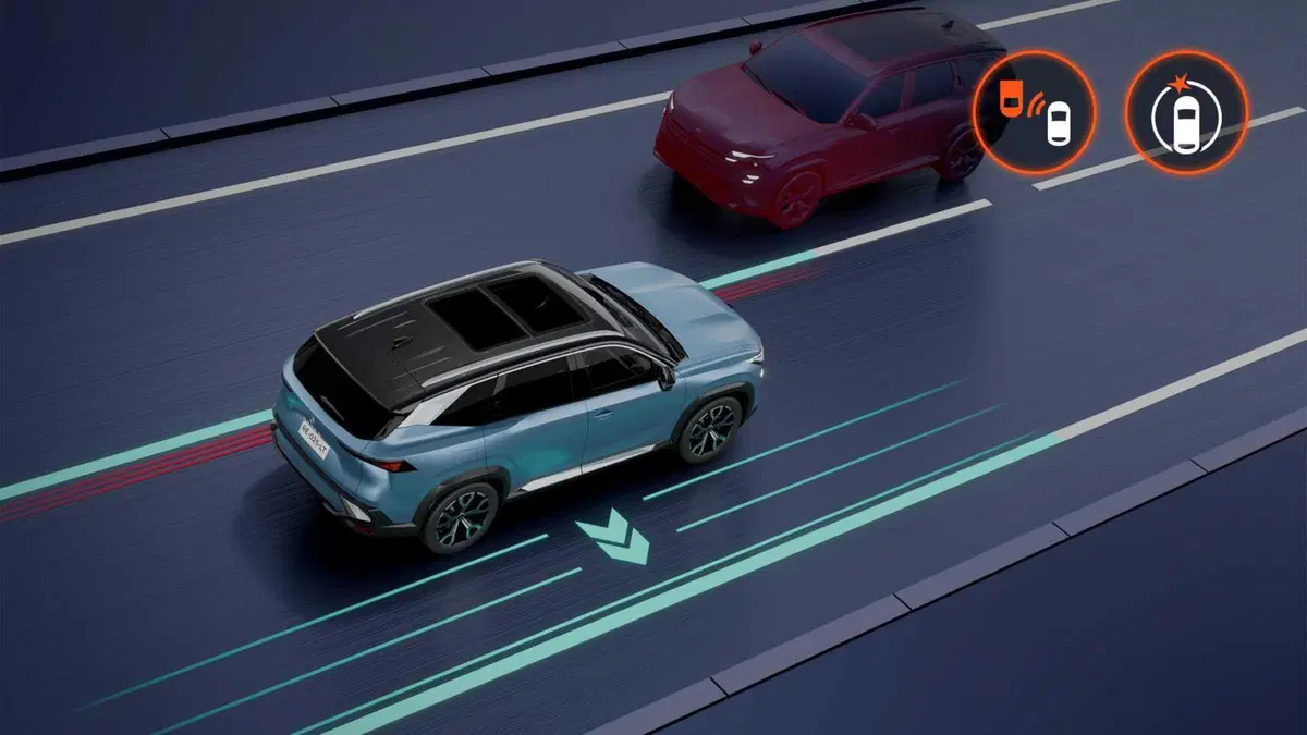 Arriva (l'ennesimo) Suv di Renault: si chiama Boreal ed è pensato per i mercato emergenti  (33)