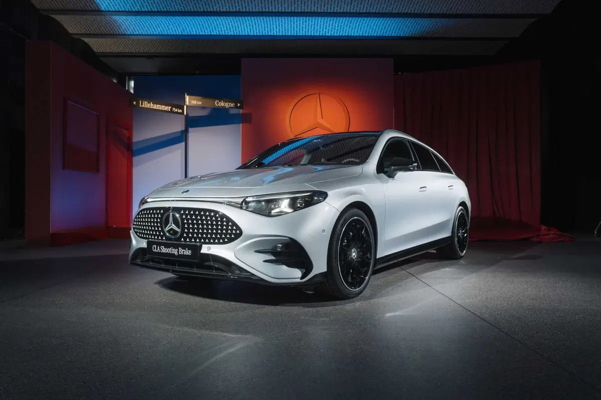 Mercedes CLA: arriva la prima Shooting Brake 100% elettrica (e anche ibrida) | Esterno, Interno  e Caratteristiche Tecniche  (23)