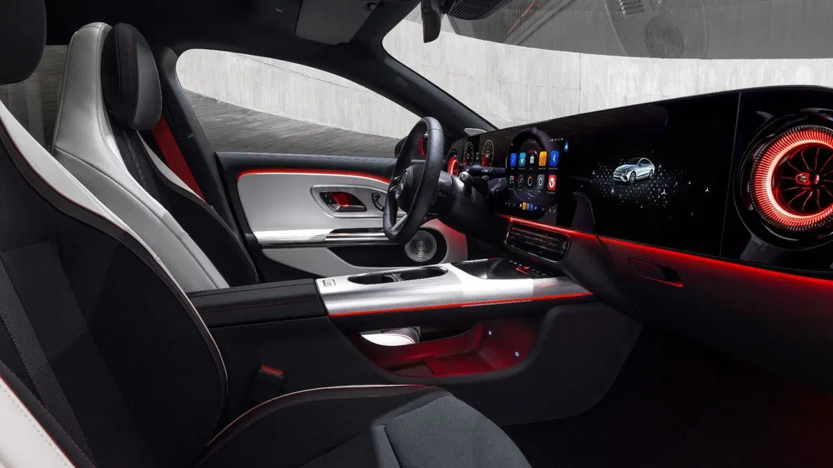 Nuova MERCEDES CLA 2026 | Fino a 792 km di autonomia. Da 56.000 euro… [VIDEO] (15)