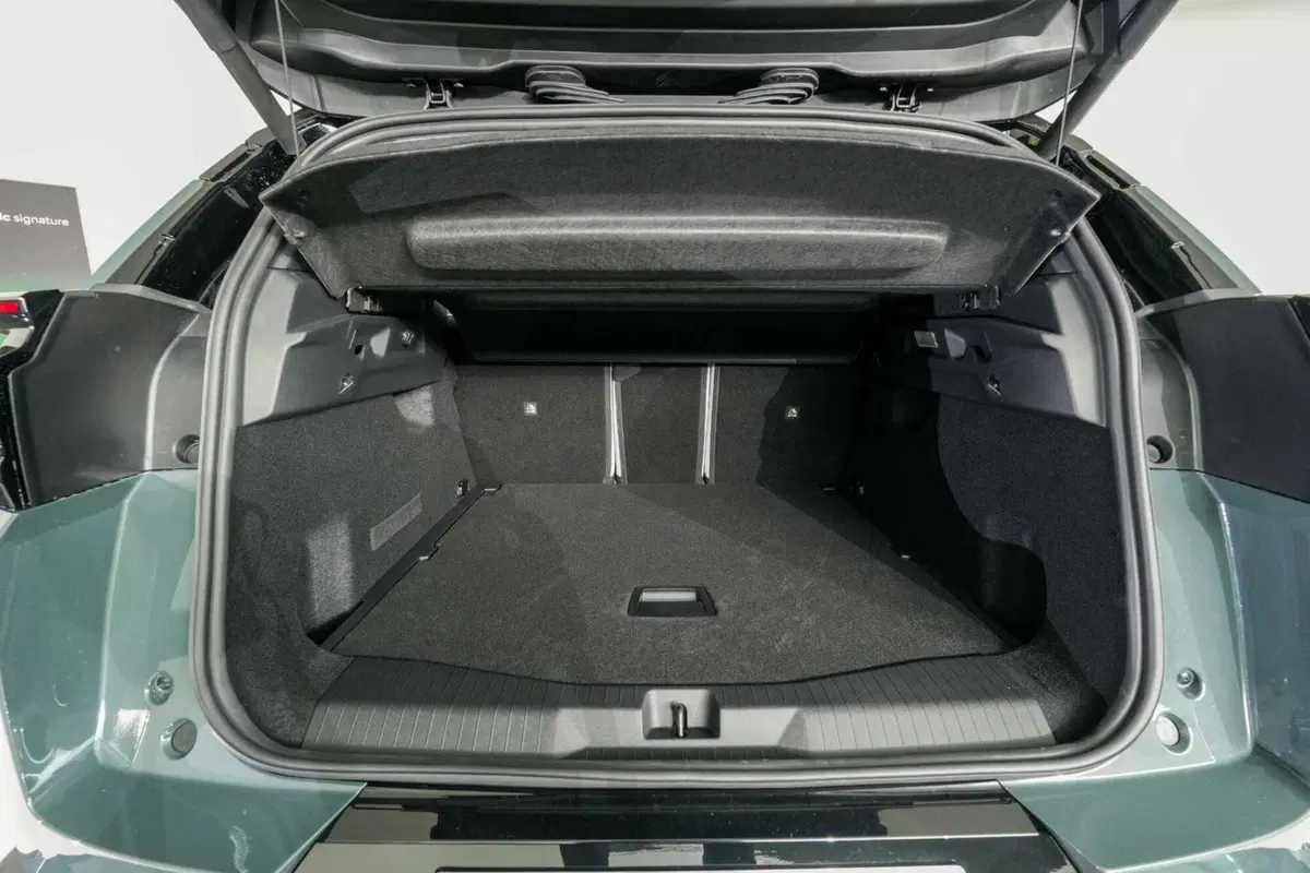 Citroen C5 Aircross 2025: una lounge su ruote per famiglie [VIDEO] (30)
