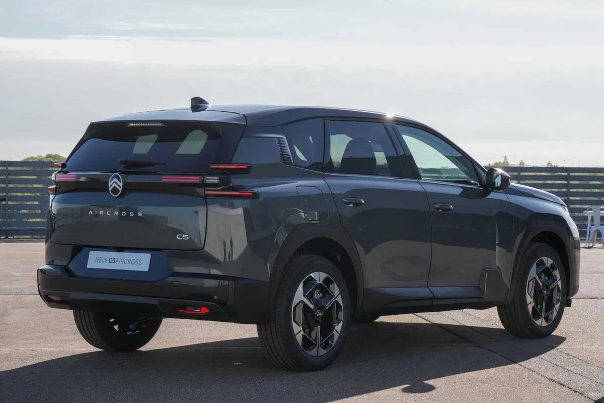 Citroen C5 Aircross 2025: una lounge su ruote per famiglie [VIDEO] (43)