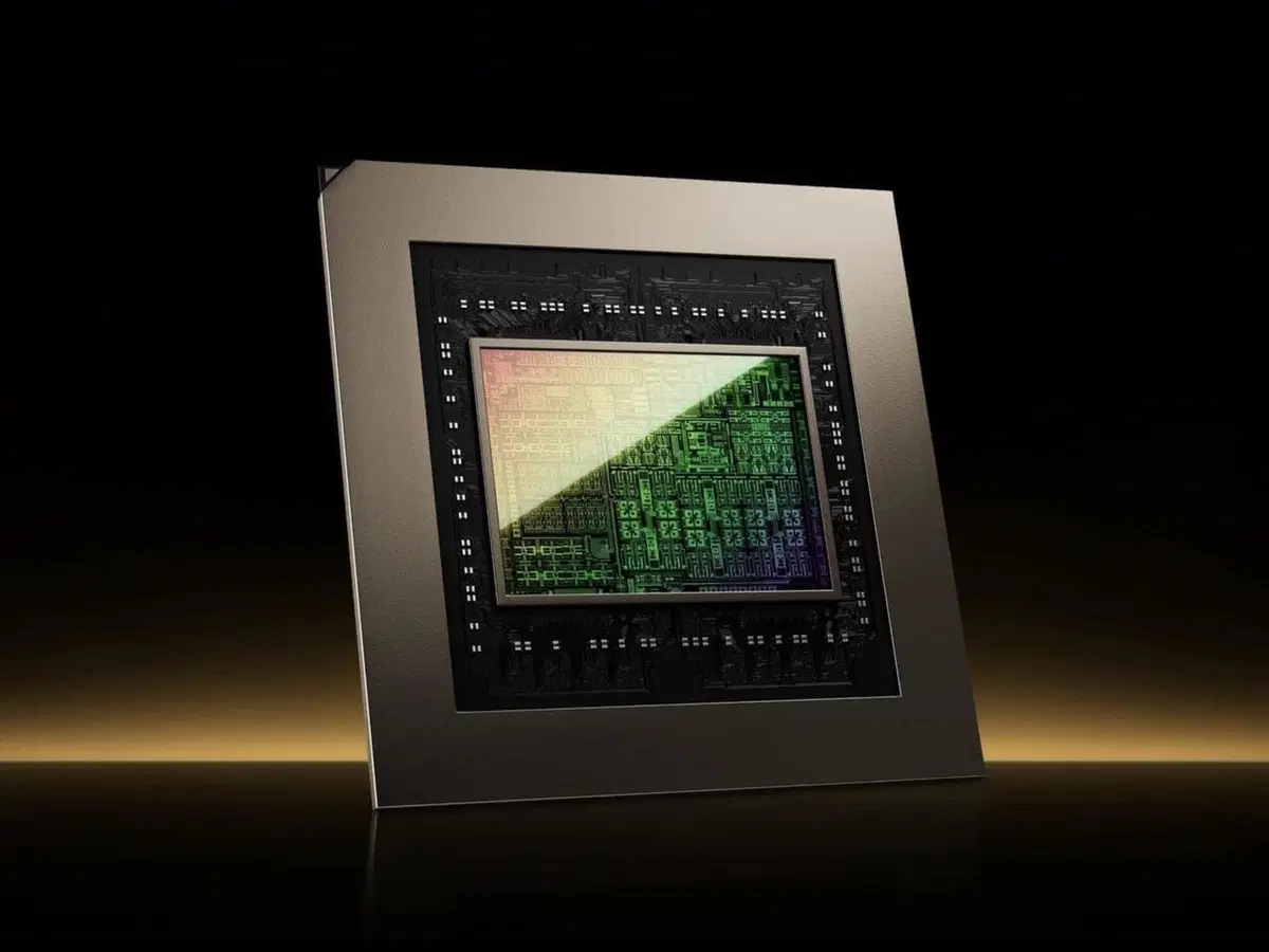 Xiaomi YU7: è pronta per la vendita a luglio e il suo motore si chiama V6 (700 CV) (14)