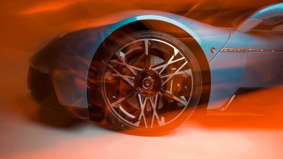 Maserati MCPura Spider (2025-->>) (16)