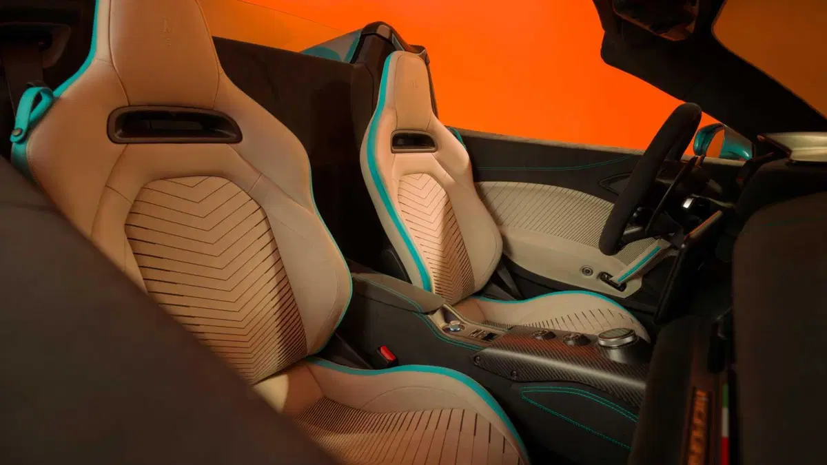Maserati MCPura Spider (2025-->>) (13)