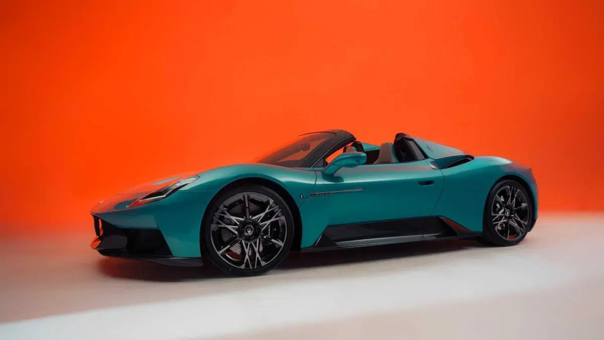 Maserati MCPura Spider (2025-->>) (3)
