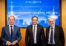 Stellantis, Antonio Filosa confermato CEO con il 99% dei voti. Elkann: “Ha Stellantis nel sangue”
