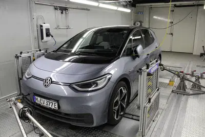 Durabilit&agrave; delle elettriche? Il test sulla Volkswagen ID.3 sorprende tutti 