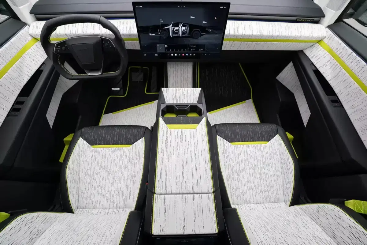 Tesla Cybertruck secondo Mansory: il tuning estremo che nemmeno Tesla aveva osato immaginare (10)