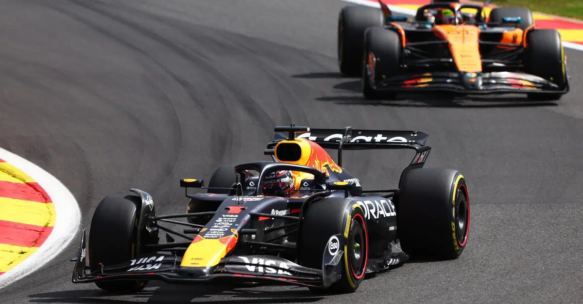 F1. GP Belgio 2025: Max Verstappen vince la Sprint di Spa. Secondo Piastri davanti a Norris e Leclerc. Hamilton 16&deg;