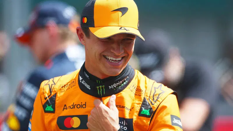 F1. Sprint GP Belgio, Lando Norris: "Divertente la lotta con Leclerc. Red Bull veramente veloce con Verstappen"