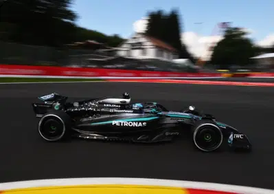F1. Qualifiche GP Belgio, Russell sesto ma allarma Mercedes: Così stiamo tornando a centro gruppo