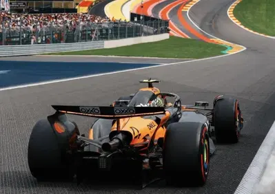 F1, GP Belgio: le ali posteriori fanno la differenza. Le scelte tecniche di Red Bull e McLaren a confronto