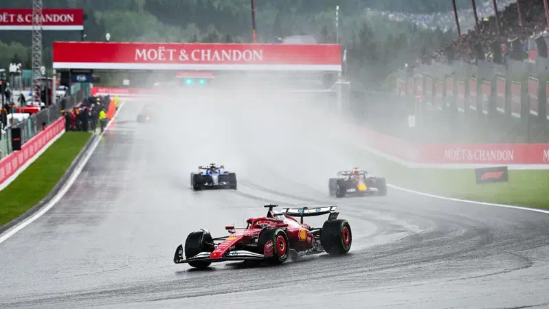 Com'&egrave; possibile che in Formula 1 si faccia cos&igrave; fatica a correre sul bagnato? 