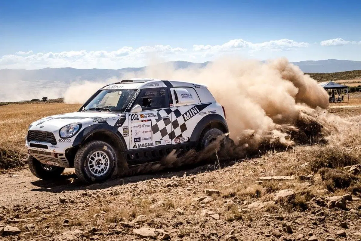 Baja Spagna. Super Al Attiyah (Toyota) e Super Barreda (Honda) (2)