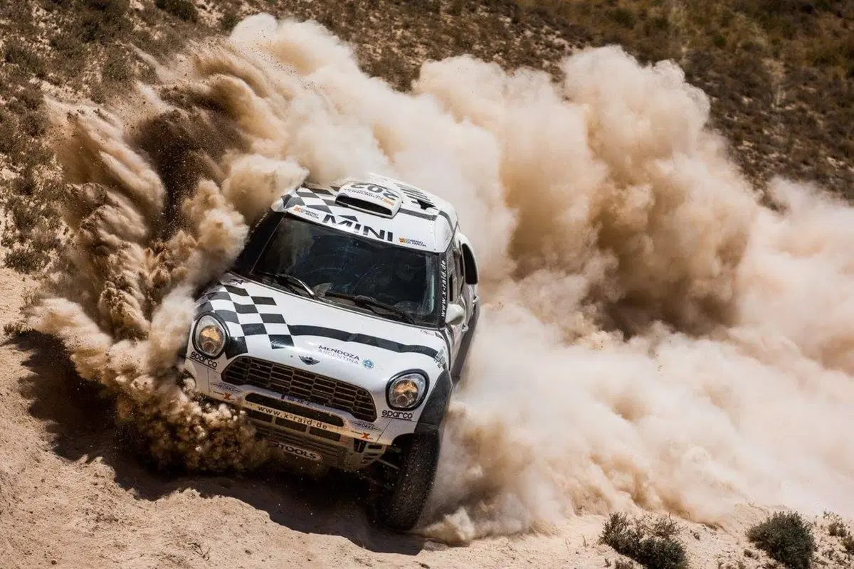 Baja Spagna. Super Al Attiyah (Toyota) e Super Barreda (Honda) (9)