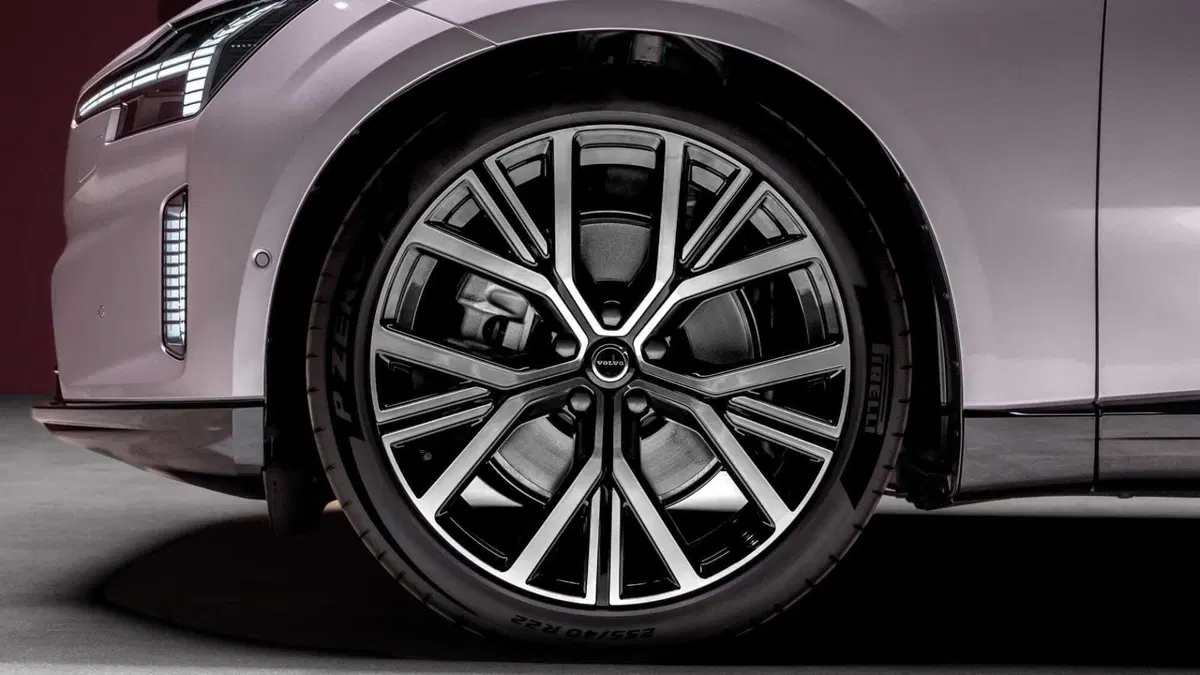 Volvo ES90 (2025-->>) (16)