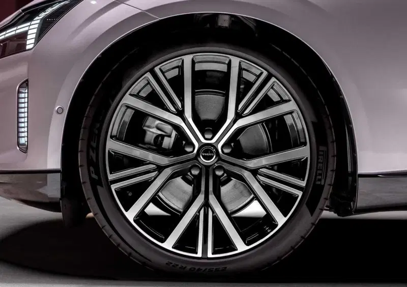 Volvo ES90 (2025-->>) (16)