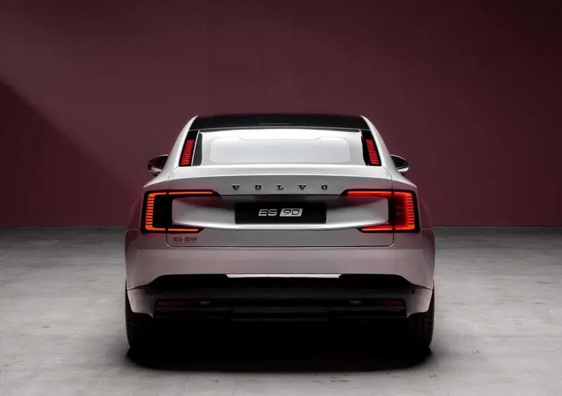 Volvo ES90 (2025-->>) (6)