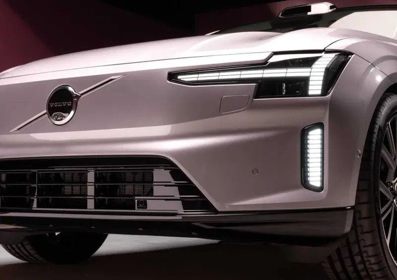 Volvo ES90 (2025-->>) (15)