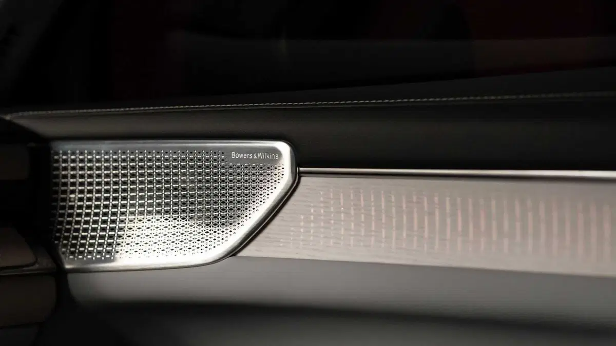 Volvo ES90 (2025-->>) (21)
