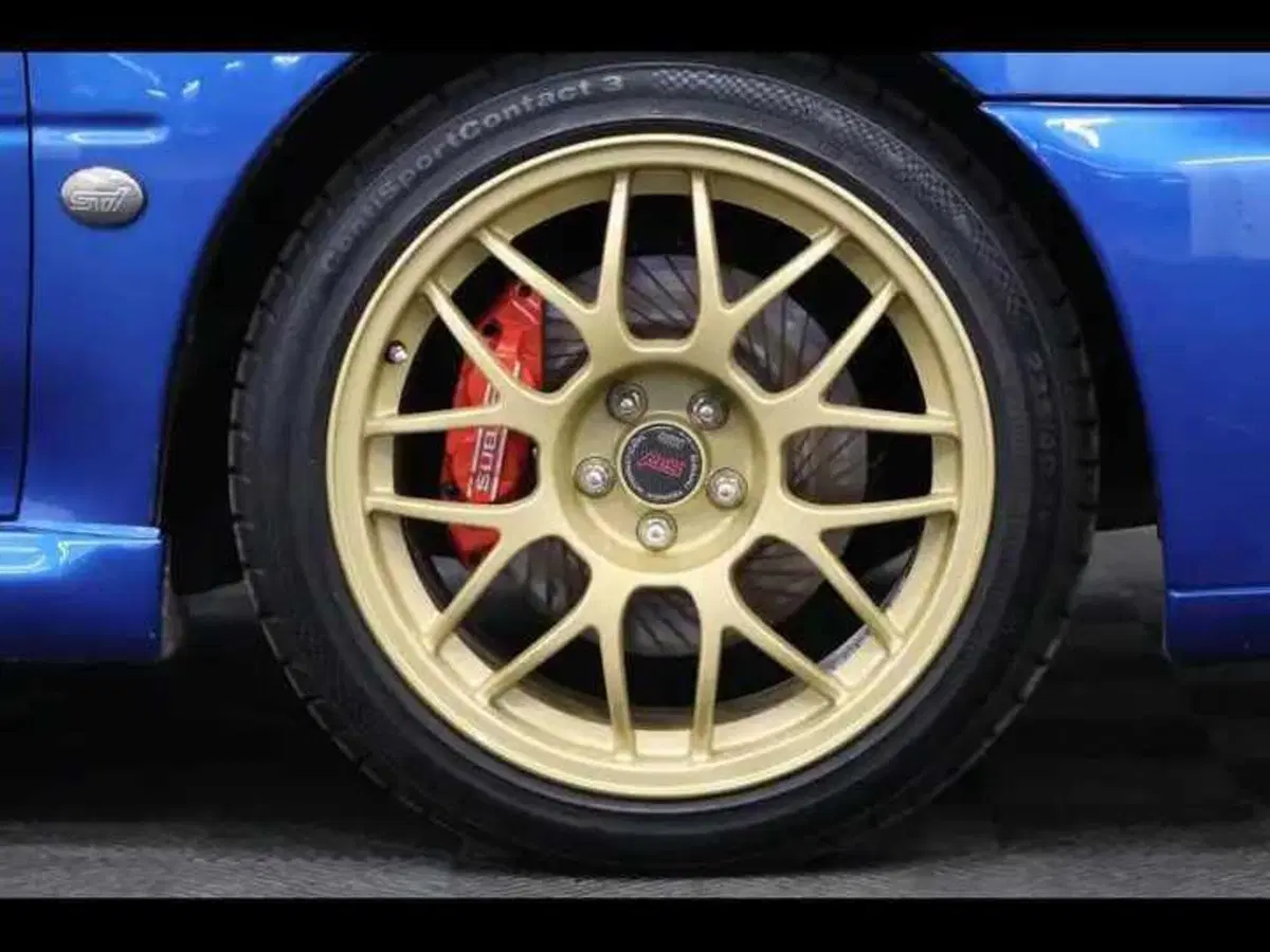 Subaru Impreza 22B: la leggenda del rally è in vendita, ma a che prezzo... (4)