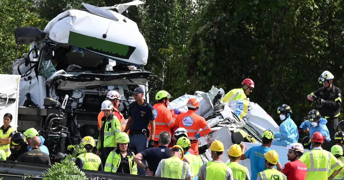 Tragedia sull'A1: l'analisi scientifica del tamponamento