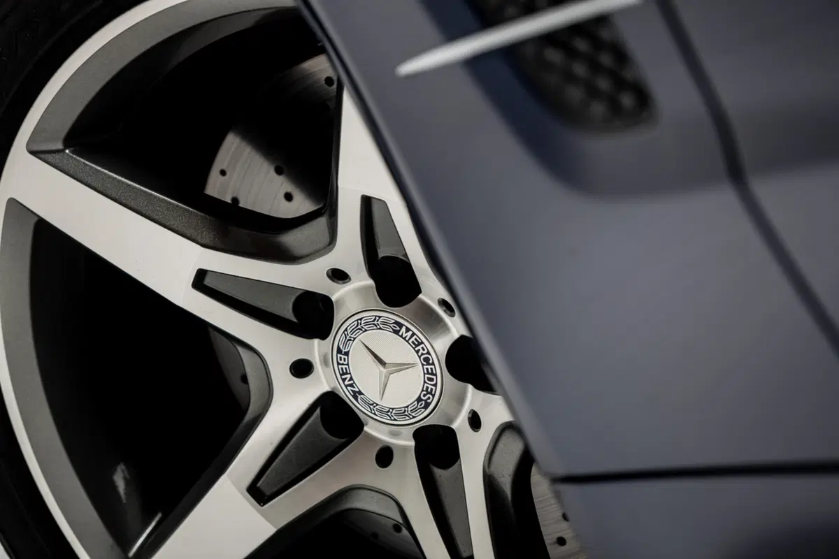 Mercedes-Benz SL: scopri gli interni nel video a 360° (18)